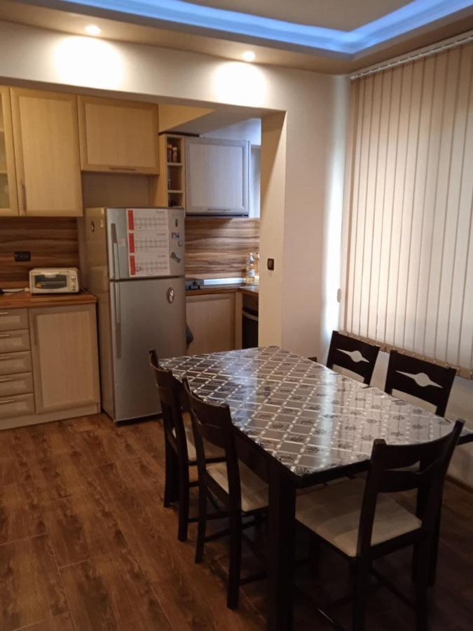 Джессика Апартмент Veliko Tarnovo Eksteriør billede